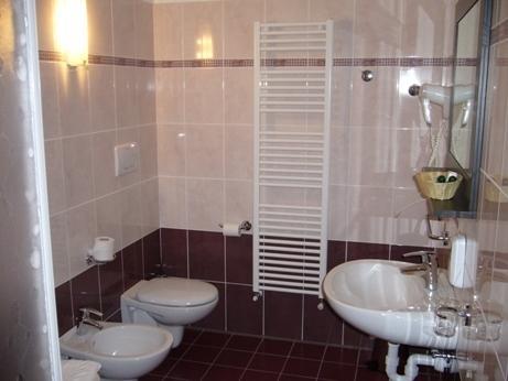 Hotel La Solitaria Carlazzo Экстерьер фото